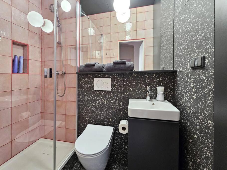 Apartment Artistic Designer Zizkov *